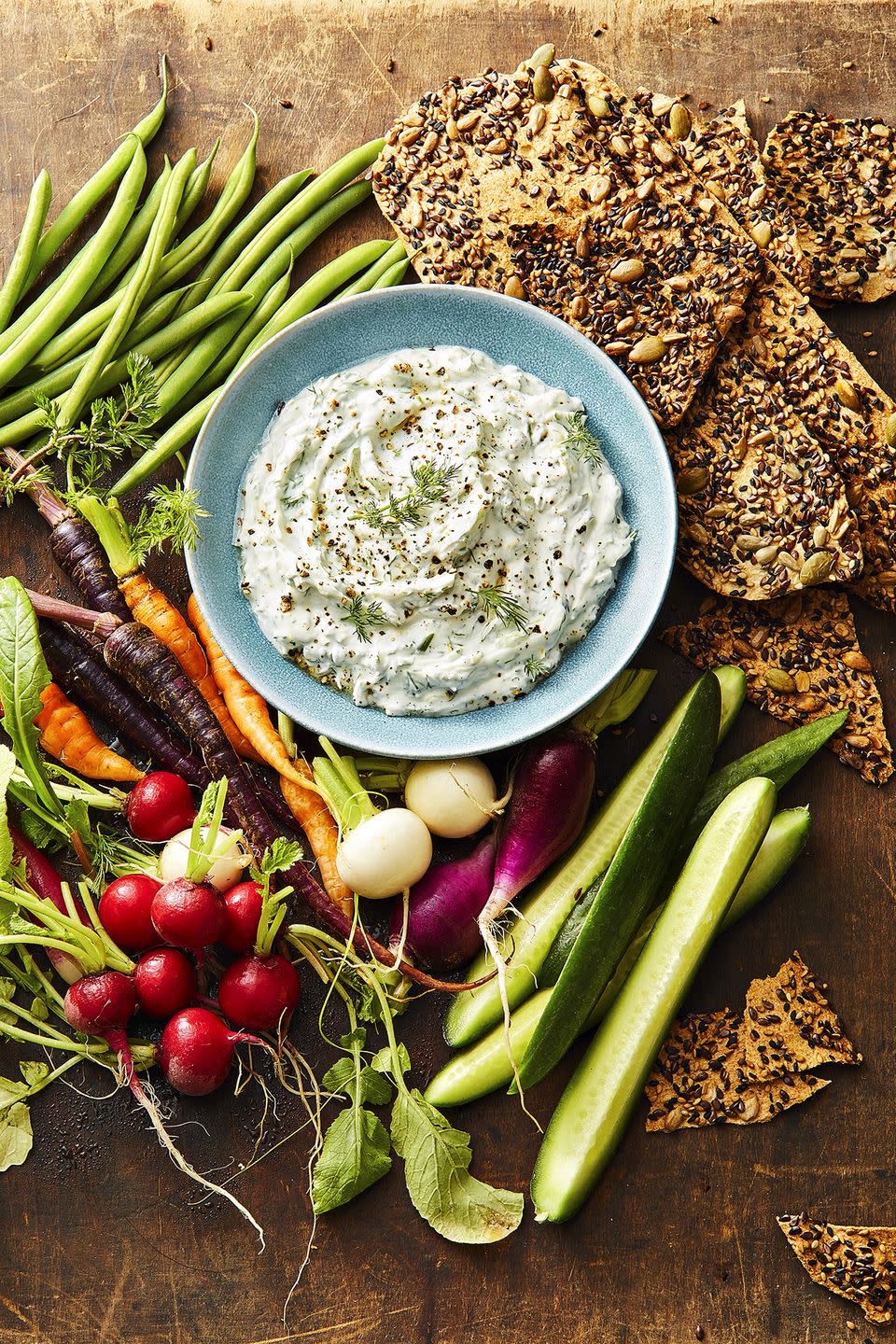 christmas appetizers dill dip with vegetables