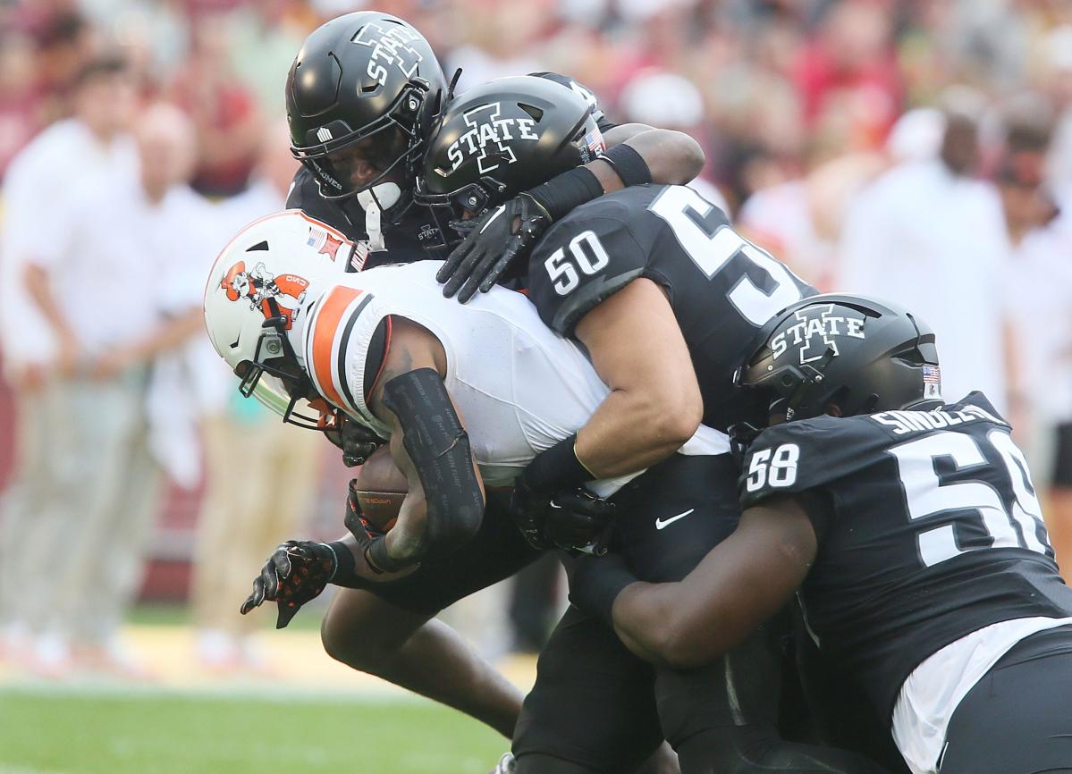 Uni check: Cowboys went with white-white-black in Ames