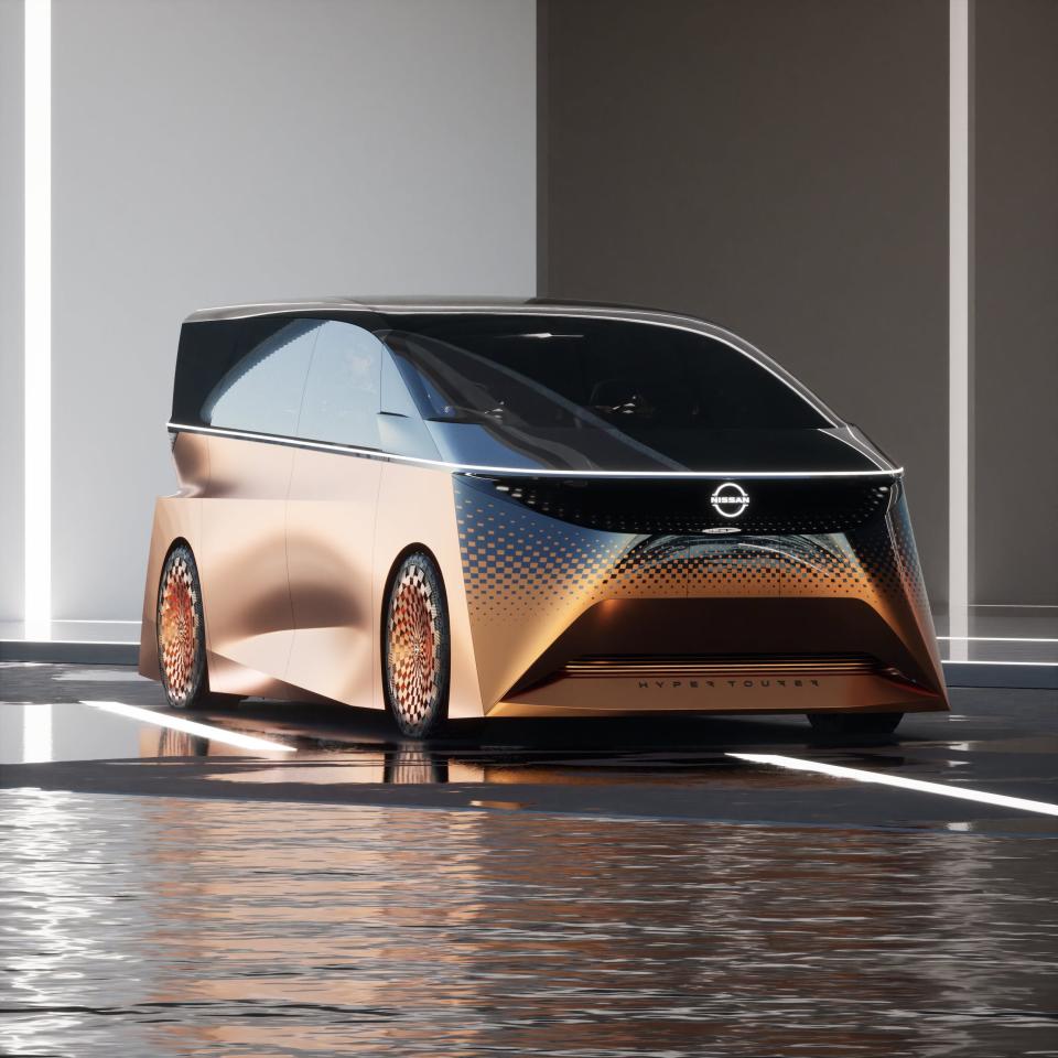 Nissan is making minivans cool again with a futuristic, rosegold