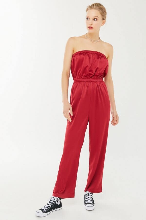 With an easy pull-on design, you won't have trouble taking this jumpsuit off after a long night.&nbsp;<strong><a href="https://fave.co/2PrylrI" target="_blank" rel="noopener noreferrer">Get it now for $59 at Urban Outfitters</a></strong>.