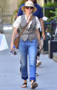 <p>It's amazing how the addition of this vest takes Naomi Watts's outfit from simple, to <em>Oliver</em>-esque.</p>
