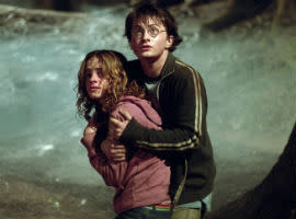 Harry Potter should have married Hermione Granger: Fans support JK Rowling