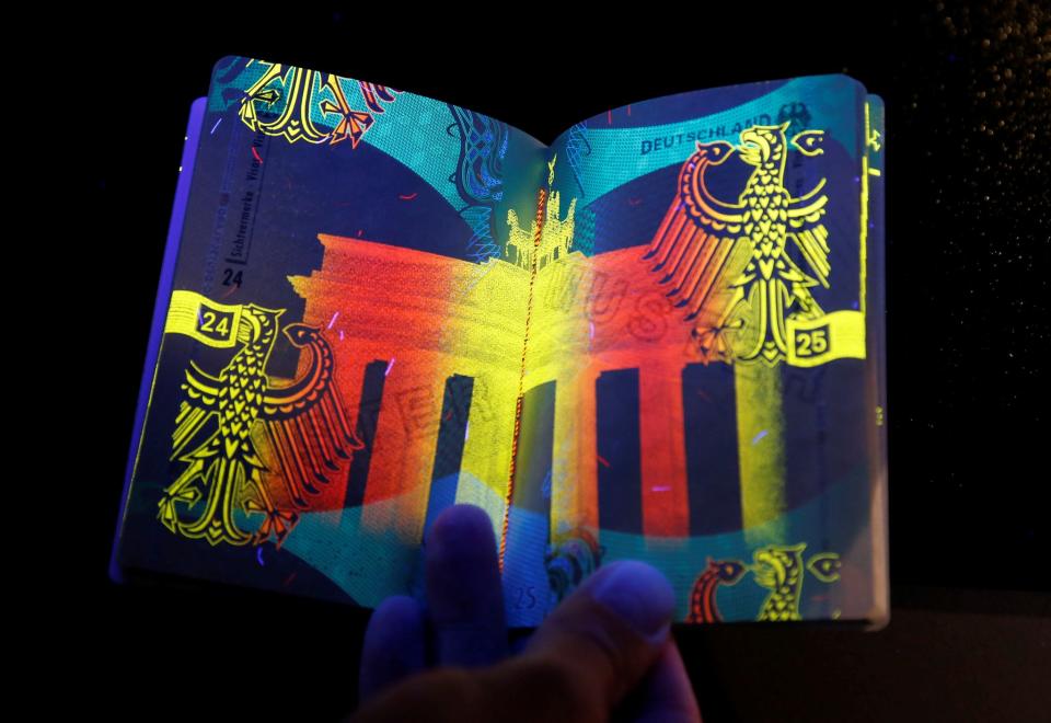 New German electronic passport