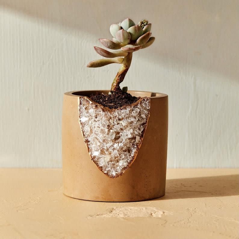 4) House of Harlow 1960 Creator Collab Geode Planter