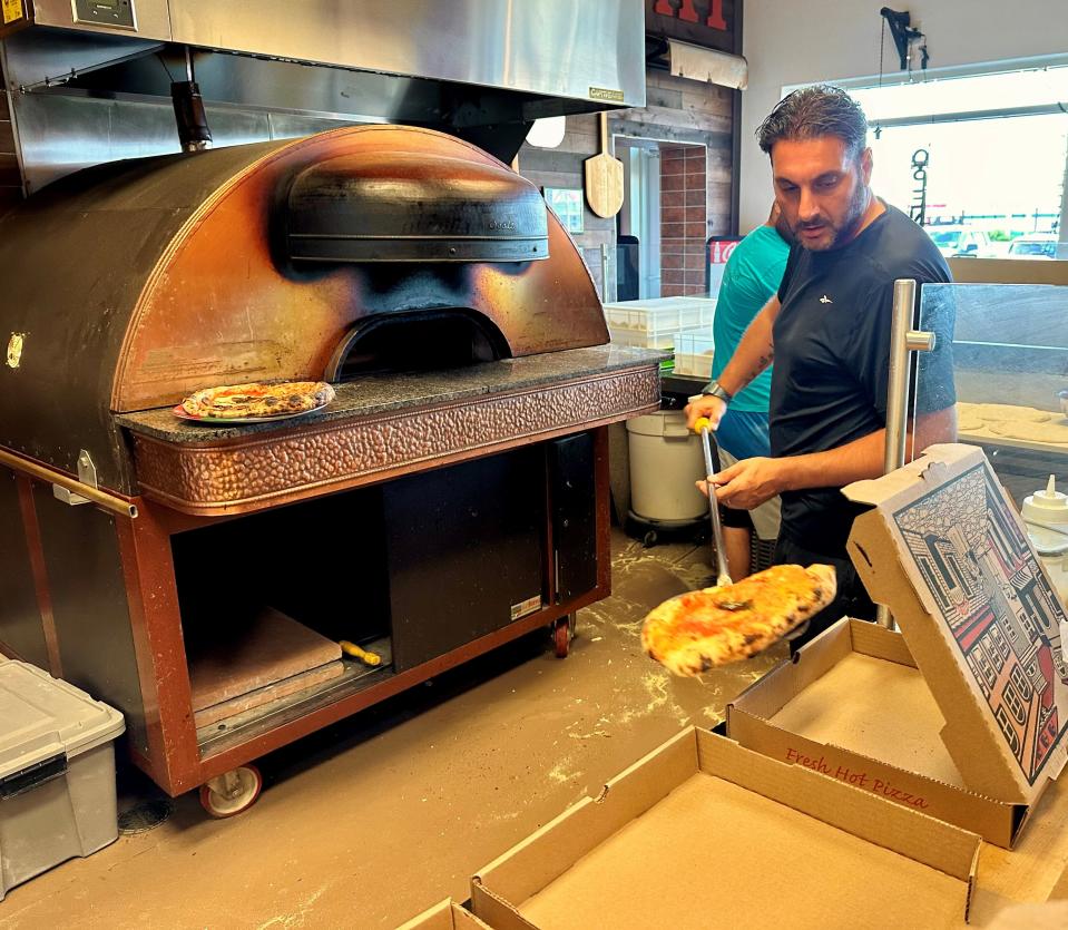 Restaurant reviewer Lyn Dowling, on Mangia e Bevi Pizzeria Napoletana: "You cannot put Mangia e Bevi’s pizza up against typical American pizzeria pizza; this comes from a completely different genre."