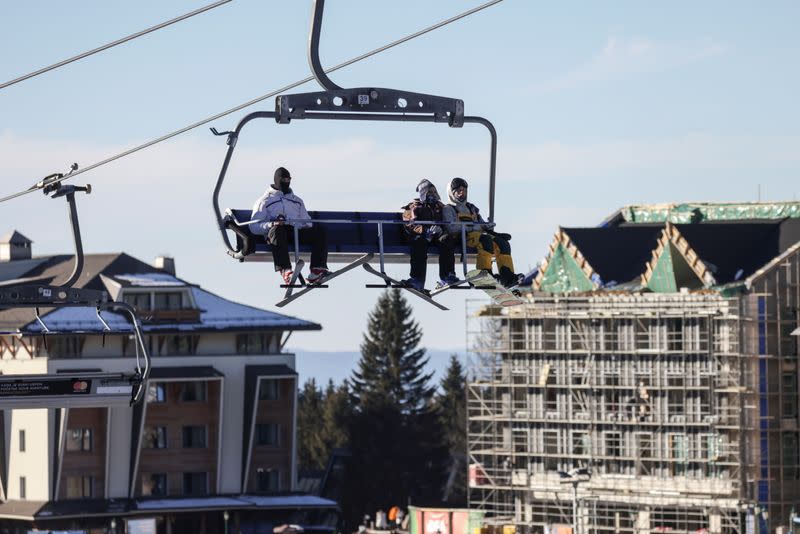 Skiing amid COVID-19 pandemic in Kopaonik