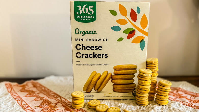 365 mini cheese cracker sandwiches