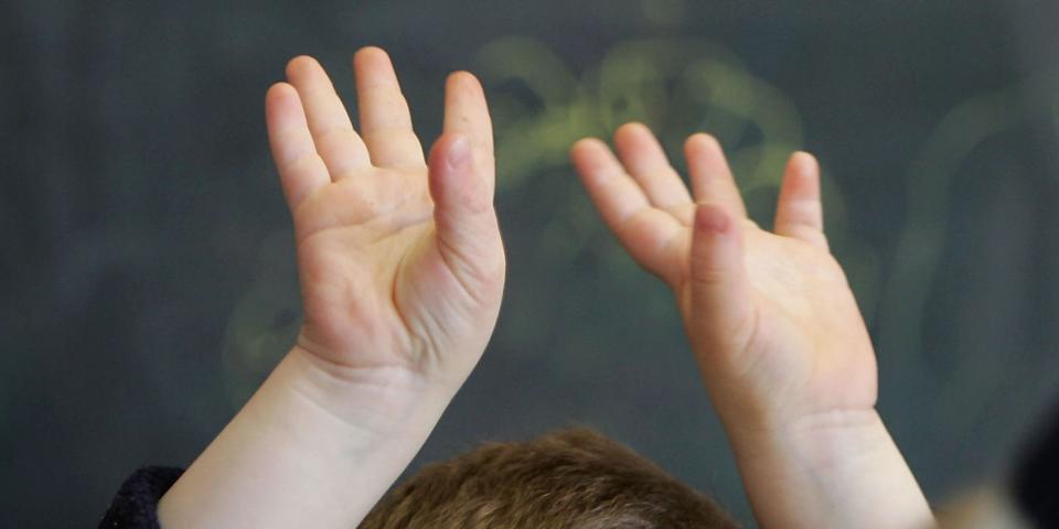 teacher ask questions raise hand