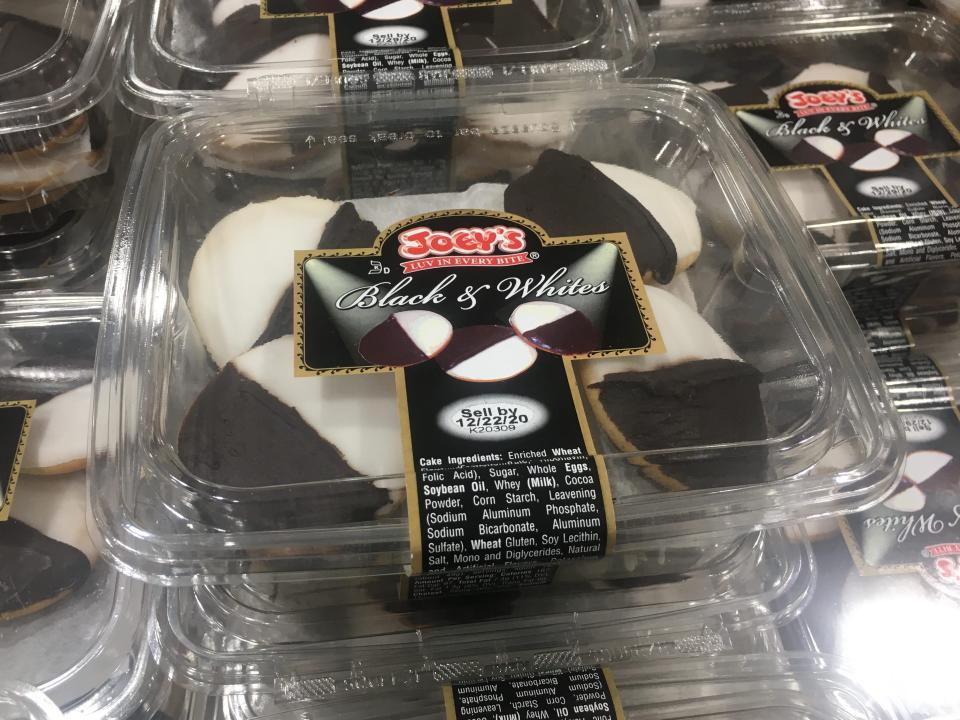 costco black and white cookies