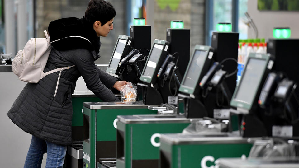 Woolworths' Double Bay store will offer the Scan & Go app option to several thousand of its loyalty scheme members from Thursday. Source: File/AAP