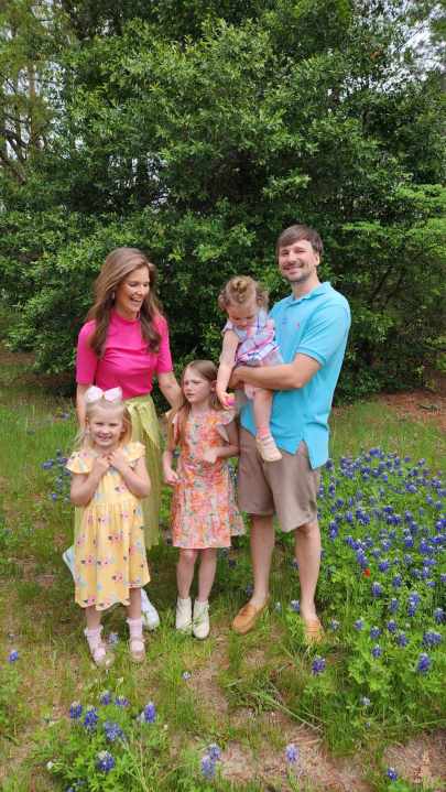 Kaci Koviak and family pose for Easter photos