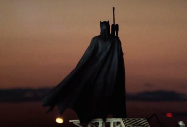 Ben Affleck Stole Batarang From Batman v Superman Set