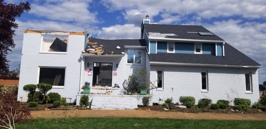 Front of home after tornado<br>Courtesy Edwin Gonzalez
