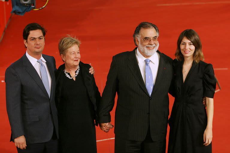 Roman, Eleanor, Francis Ford y Sofia Coppola en 2007, durante la presentación de la película Juventud sin juventud en la Fiesta del Cine de Roma