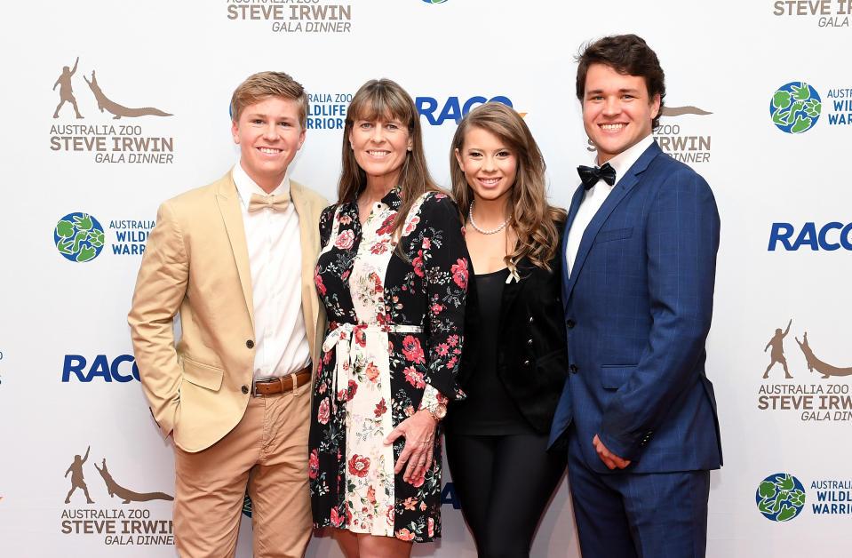 BRISBANE, AUSTRALIA - NOVEMBER 09: (L-R) Robert Irwin, Terri Irwin, Bindi Irwin and Chandler Powell pose for a photo at the annual Steve Irwin Gala Dinner at Brisbane Convention & Exhibition Centre on November 09, 2019 in Brisbane, Australia. (Photo by Bradley Kanaris/Getty Images)