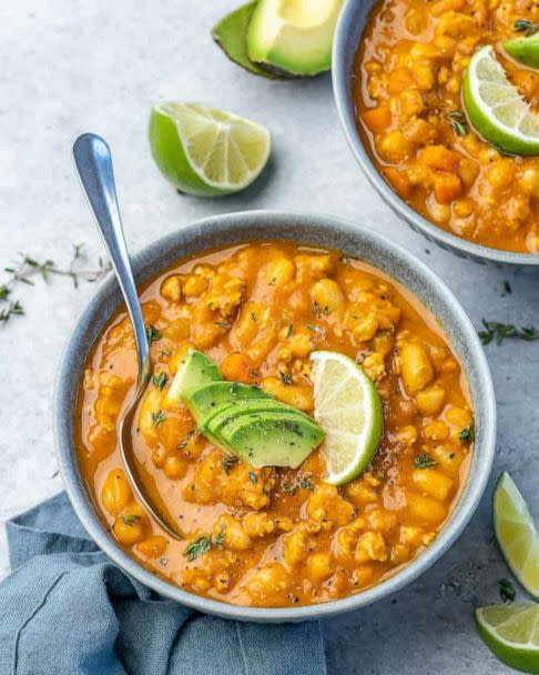 PHOTO: Healthy white bean and pumpkin chili. (Healthyfitnessmeals)