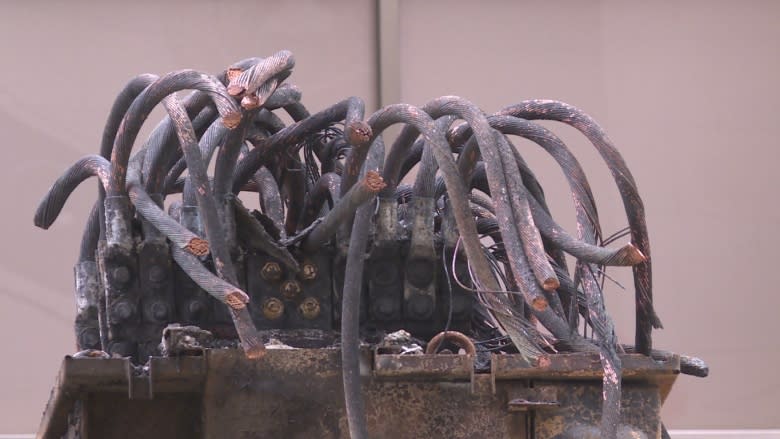 RBC building damaged by Toronto hydro vault explosion to be closed for 6 months