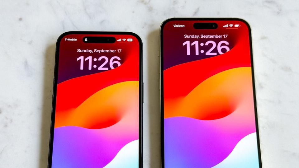 iphone 15 and iphone 15 plus lock screens