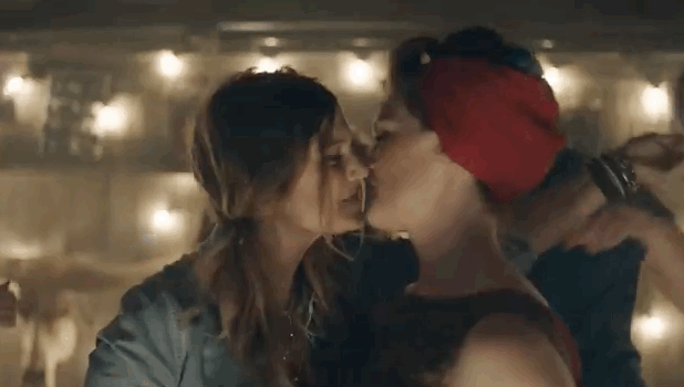 Parent Says Lesbian Kiss In Cereal Commercial Caused 'Psychological Damage' to 7-Year-Old 