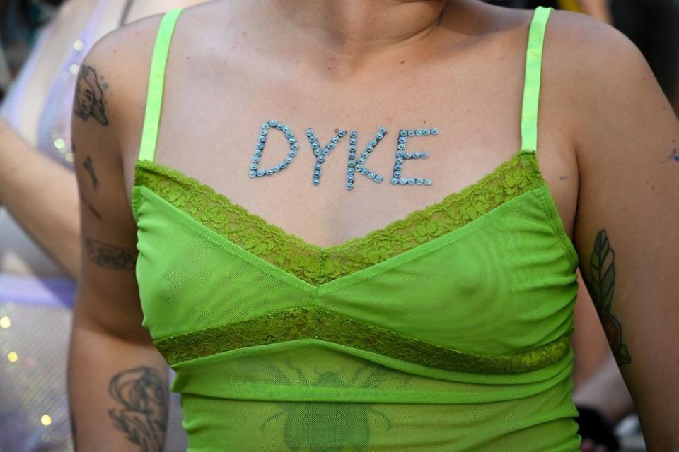 photo gallery Dyke Marches Dykes on Bikes worldwide through history