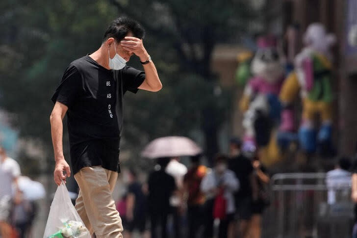 Heatwave grips China