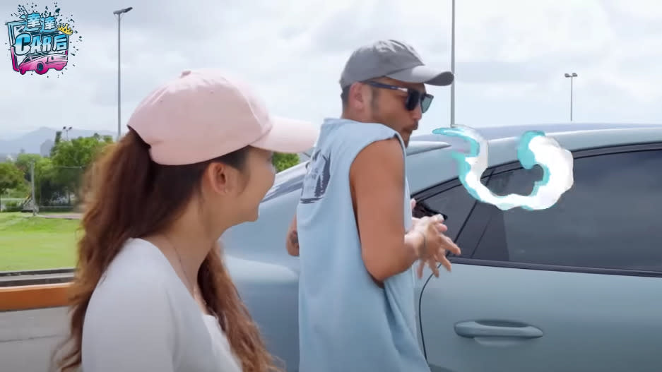 台車還選配了電吸門，因為KID認為像這樣的高級車，如果關門還很大力的話，看起來就不夠優雅。(圖片來源/ 翻攝自達達CAR后YT)