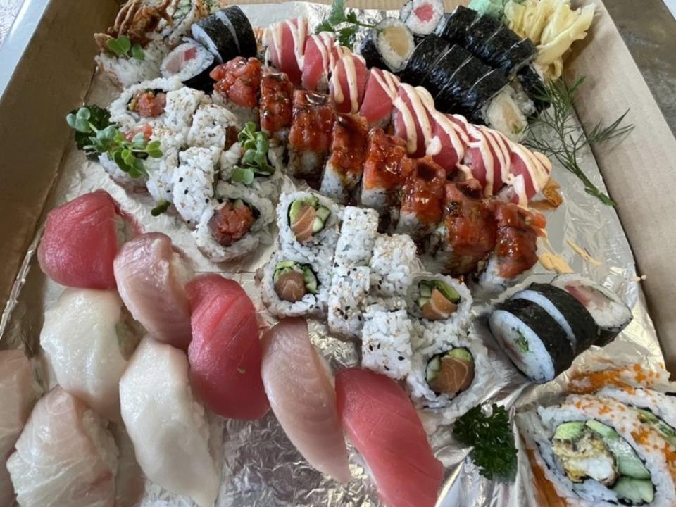 Rawdeadfish sushi platter