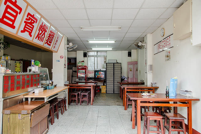 【台北捷運龍山寺站美食】宜賓燃麵