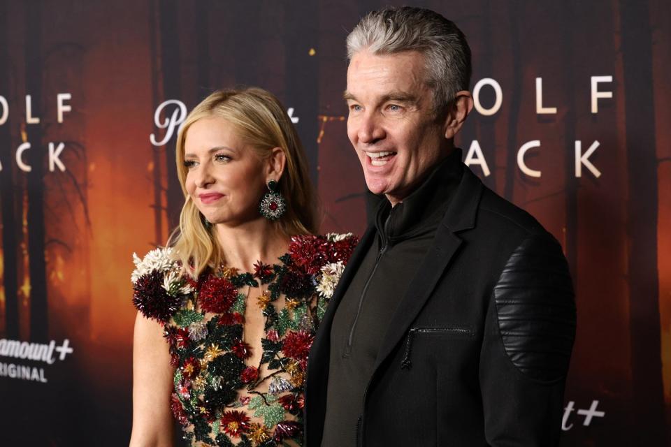 Sarah Michelle Gellar and James Marsters