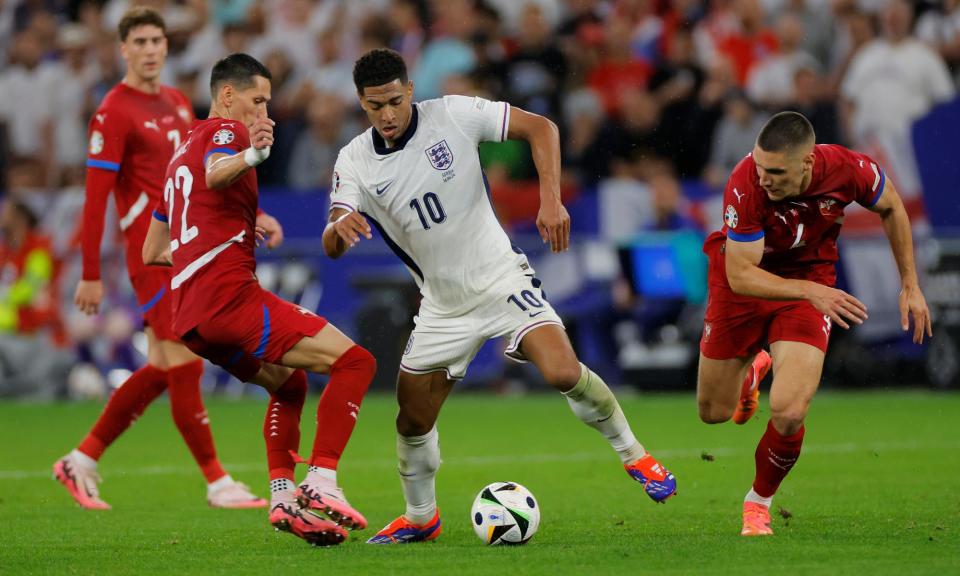 <span>Jude Bellingham tries to find a way through Serbia during England’s win in Gelsenkirchen.</span><span>Photograph: Tom Jenkins/The Guardian</span>