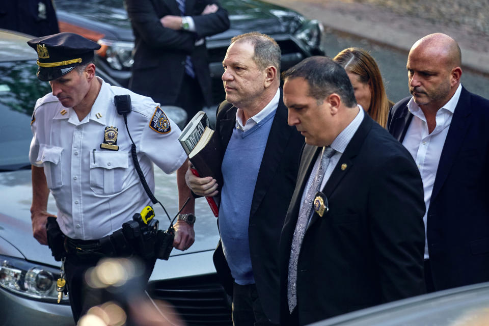 <p>Harvey Weinstein arrives at the first precinct while turning himself in to authorities following allegations of sexual misconduct, Friday, May 25, 2018, in New York. (AP Photo: Andres Kudacki/AP) </p>