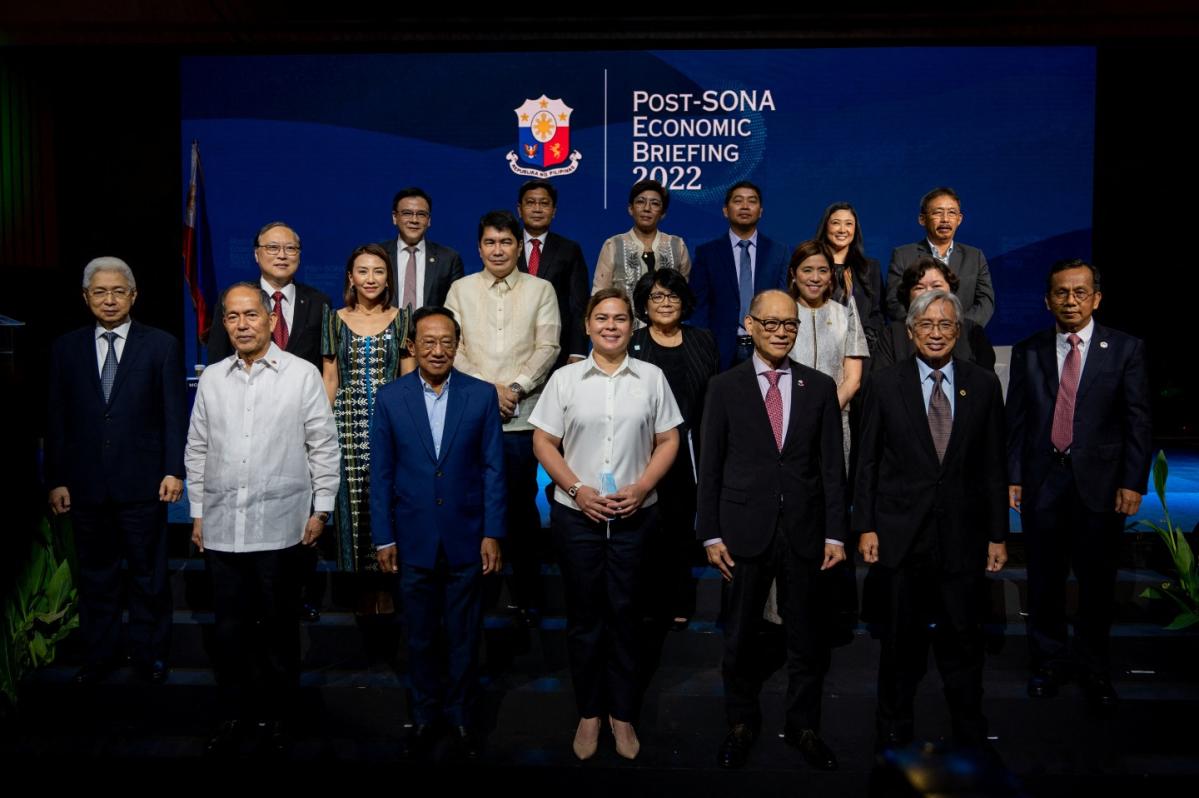 La Commission des nominations “contourne” 15 personnes nommées par Marcos