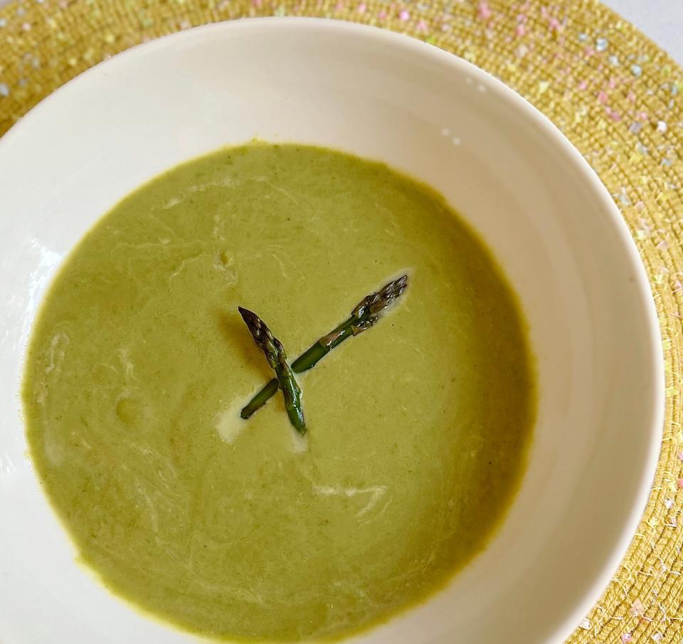 This asparagus soup is easy, versatile and tasty. And a great way to get your green veggies.