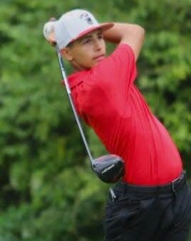 Devin Viera, golfista junior de Durfee