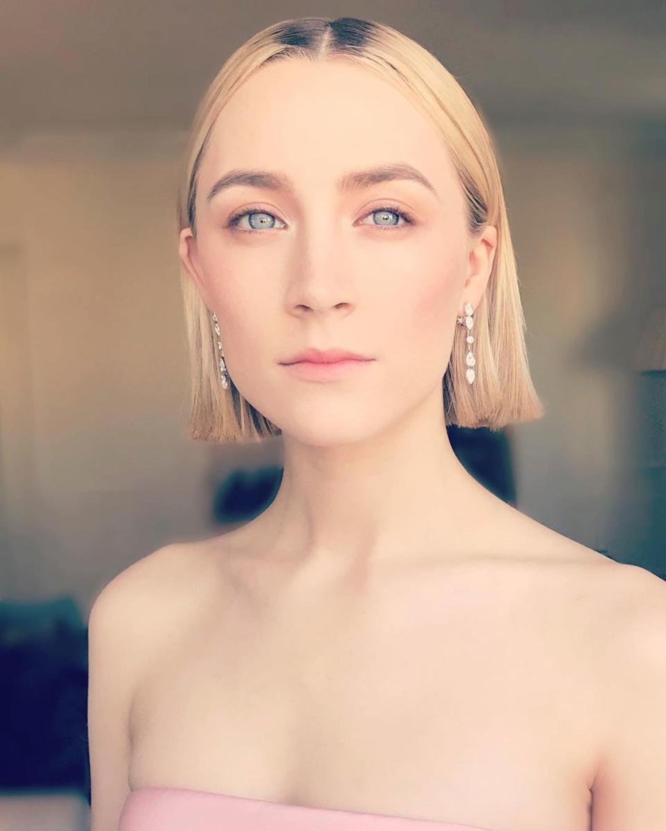 From blunt bob haircuts to bold swipes of color at lip level, Saoirse Ronan is no stranger to risk-taking red carpet beauty.