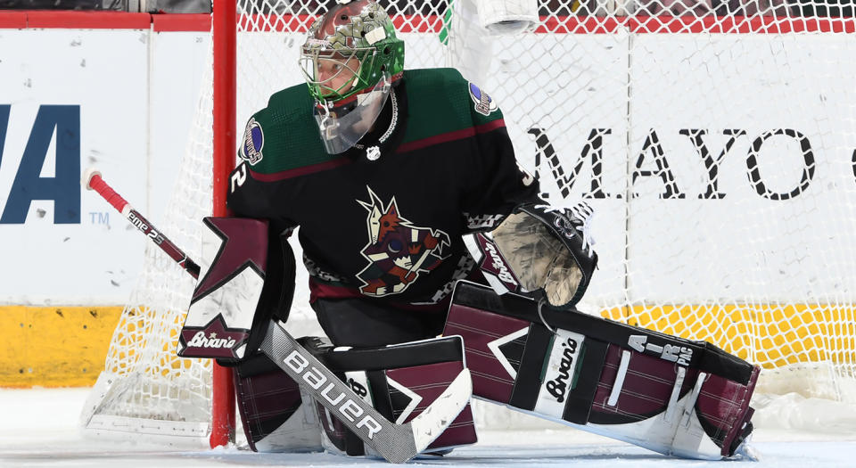 GLENDALE, ARIZONA - JANUARY 04: Antti Raanta #32 of the Arizona Coyotes gets ready to make a save against the Philadelphia Flyers at Gila River Arena on January 04, 2020 in Glendale, Arizona. (Photo by Norm Hall/NHLI via Getty Images) 