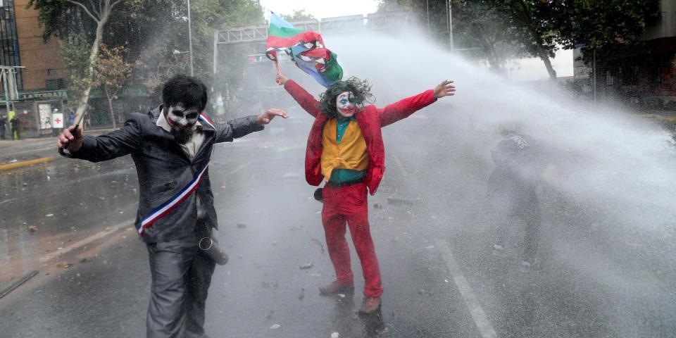 clown protesters in Chile