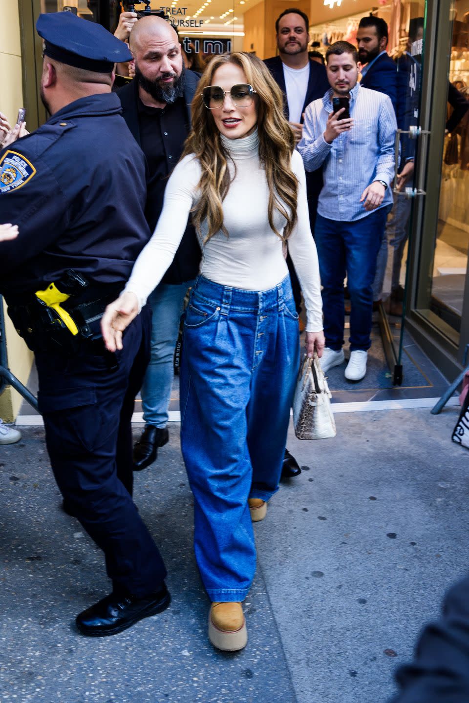 jennifer lopez wide leg jeans