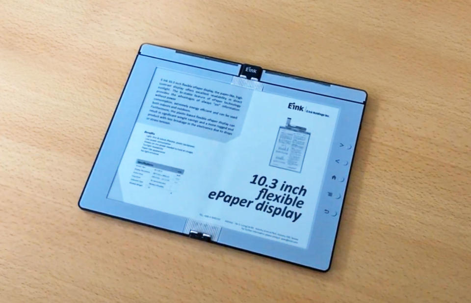 E Ink flexible display