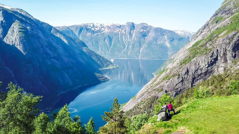 <p><a class="link " href="https://www.countrylivingholidays.com/tours/amsterdam-norway-fjords-cruise-hairy-bikers" rel="nofollow noopener" target="_blank" data-ylk="slk:VISIT EIDFJORD WITH TV'S HAIRY BIKERS;elm:context_link;itc:0;sec:content-canvas">VISIT EIDFJORD WITH TV'S HAIRY BIKERS</a></p><p><strong>We want to help you stay inspired. <a href="https://hearst.emsecure.net/optiext/optiextension.dll?ID=7YU7qVoYVtfwDQ9FRmu13FlJO1voc2zWFpXEkCOg3fHM93yYTOZhzXhAkCYFJ0k4z8Lej9Pfnfdp7K" rel="nofollow noopener" target="_blank" data-ylk="slk:Sign up;elm:context_link;itc:0;sec:content-canvas" class="link ">Sign up</a> for the latest travel tales and to hear about our financially protected escapes and bucket list adventures.</strong></p><p><a class="link " href="https://hearst.emsecure.net/optiext/optiextension.dll?ID=7YU7qVoYVtfwDQ9FRmu13FlJO1voc2zWFpXEkCOg3fHM93yYTOZhzXhAkCYFJ0k4z8Lej9Pfnfdp7K" rel="nofollow noopener" target="_blank" data-ylk="slk:SIGN UP;elm:context_link;itc:0;sec:content-canvas">SIGN UP</a></p>