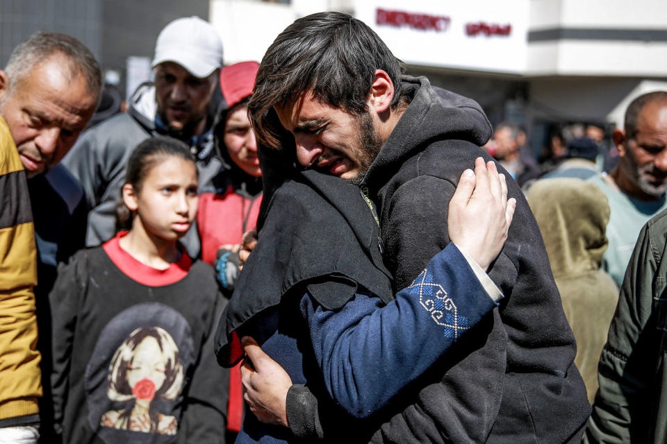 People mourn in Gaza City (AFP - Getty Images)