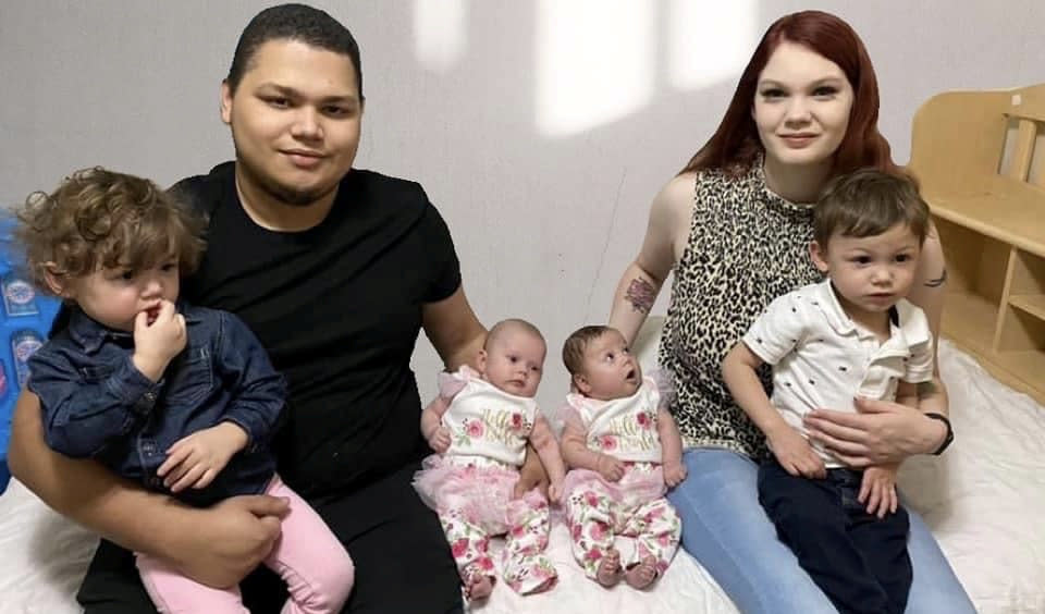 Kenrrik and Maggie Rojas with their two pairs of twins Jewel and Krystal and Lola and Kenny Jr.
