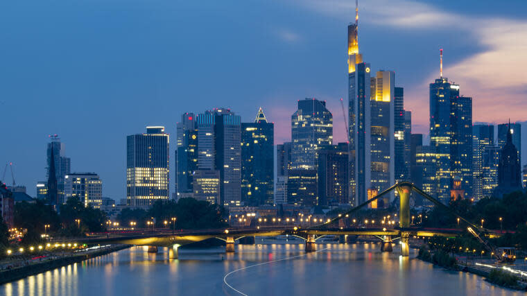 Das Bild von Frankfurt am Main, vor allem bekannt für seine Banken, ändert gerade in der Coronakrise. Foto: dpa