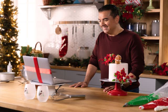 <p>Courtesy of Lifetime/Petr Maur and Mary Kang</p> Buddy Valastro Makes His Acting Debut in Lifetime Holiday Movie Alongside Tia Mowry