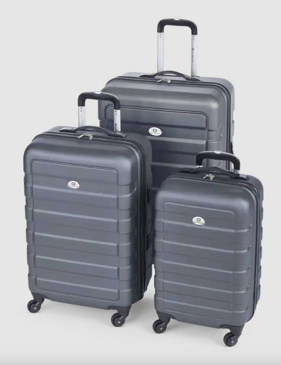 Outbound 3-Piece Hardside Spinner Wheel Travel Luggage Suitcase Set (photo via Canadian Tire)