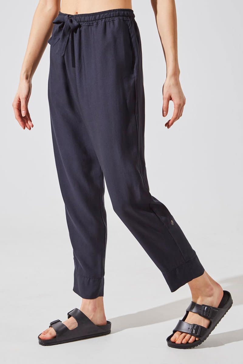 Crosstown Lenzing Lyocell Relaxed Pleated Pant. Image via MPG Sport.