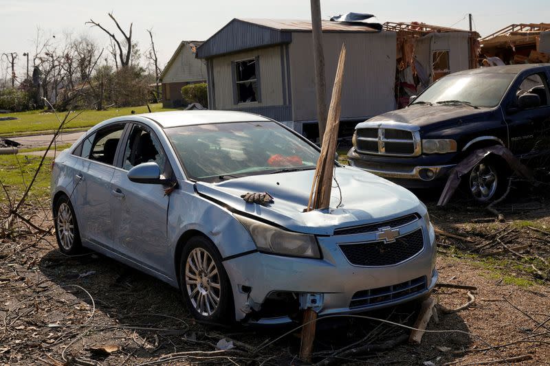 Tornadoes hit communities across central Mississippi