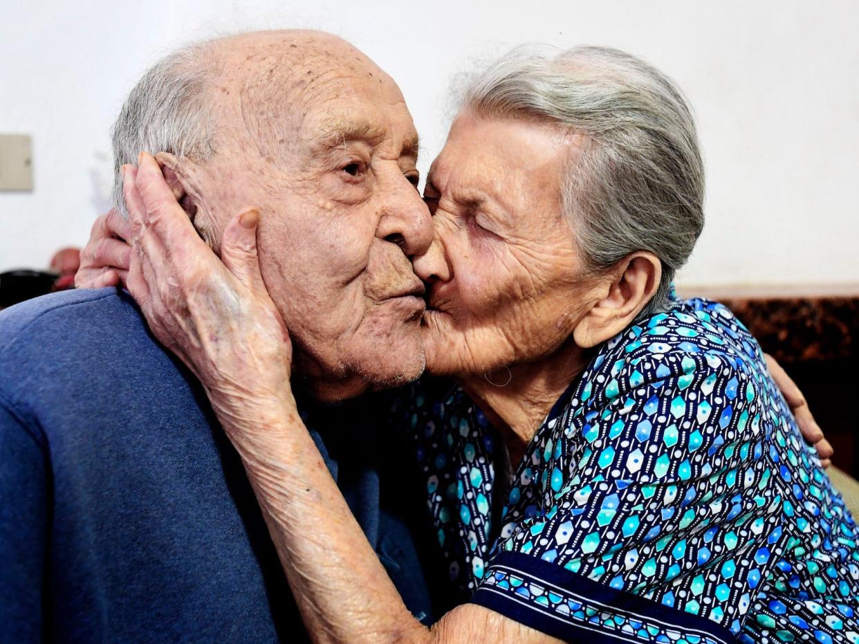 two superagers kissing