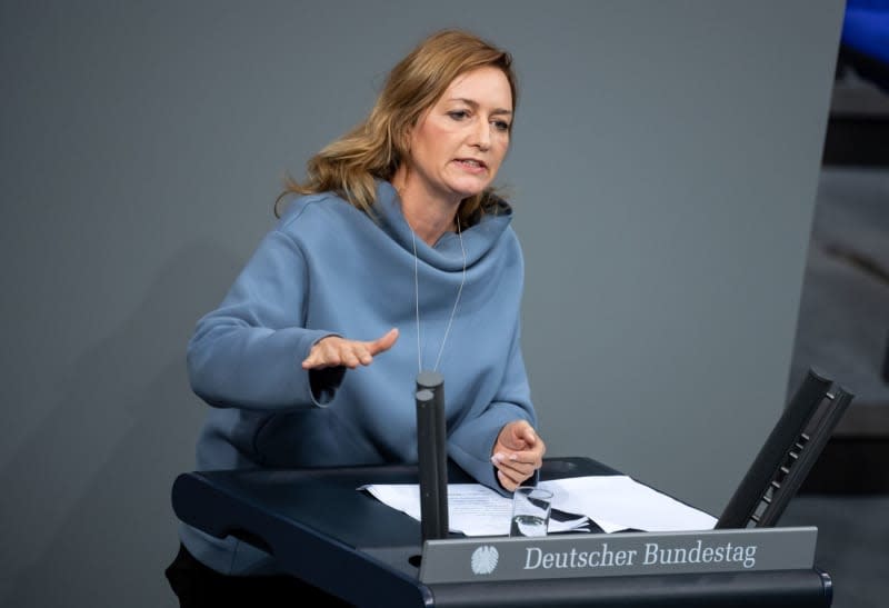 Caren Lay, Member of the German Bundestag speaks during a plenary session in the German Bundestag. Bernd von Jutrczenka/dpa