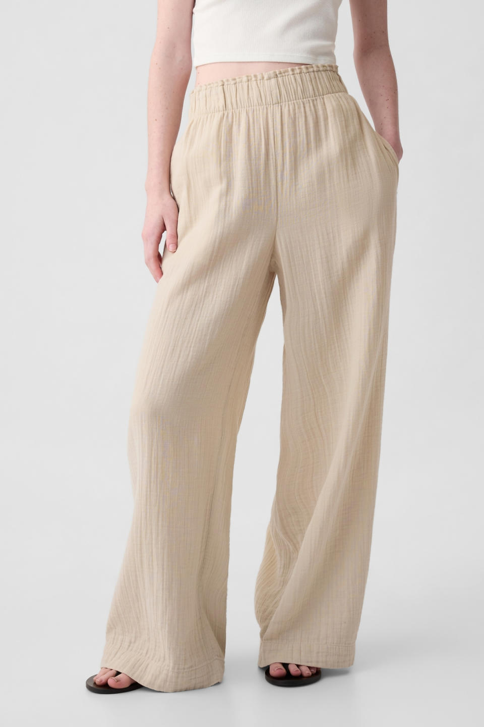 Gap Mid Rise Crinkle Gauze Wide-Leg Pants